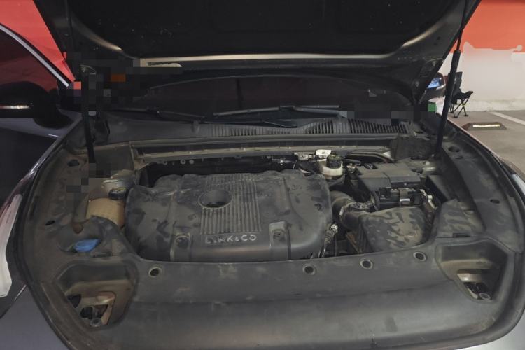 Used Lynk & Co 03 2021 2.0TD Automatic Jing Plus Engine Bay