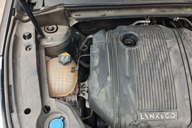 Used Lynk & Co 03 2021 1.5TD DCT Jing Champion Edition Engine Bay Right
