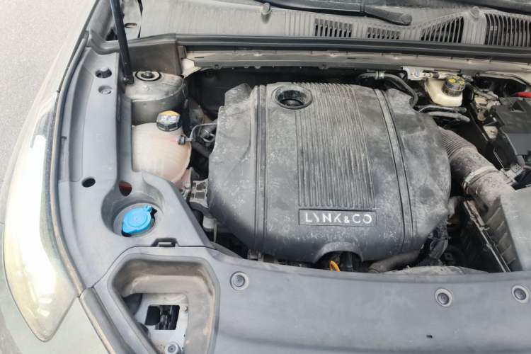Used Lynk & Co 03 2021 1.5TD DCT Jing Champion Edition Engine Bay Right