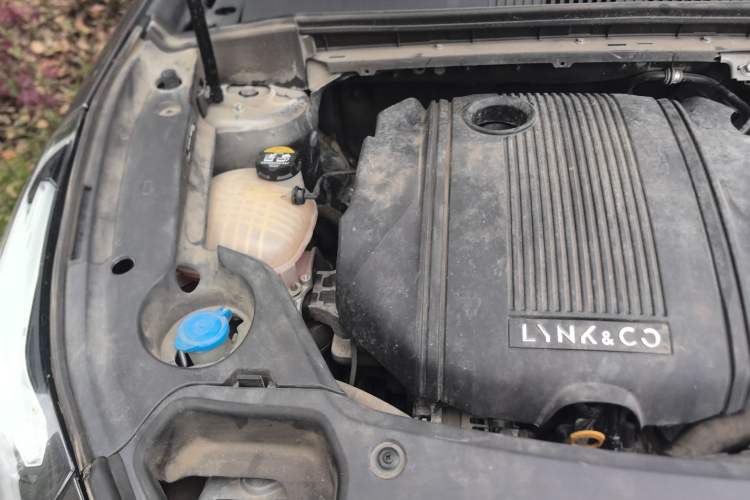 Used Lynk & Co 03 2021 1.5TD DCT Jing Champion Edition Engine Bay Right