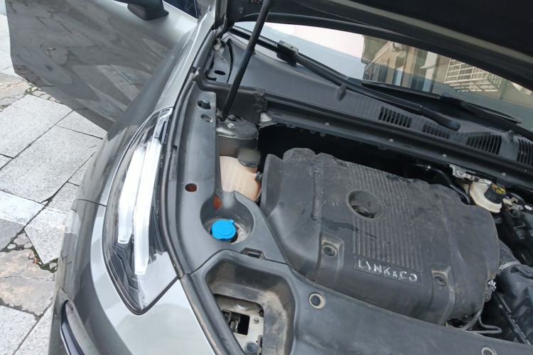 Used Lynk & Co 03 2021 2.0TD Automatic Trendy Champion Edition Engine Bay Right