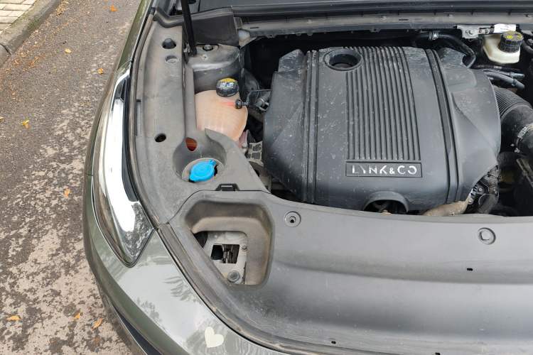 Used Lynk & Co 03 2021 1.5TD DCT JingPlus Engine Bay Right