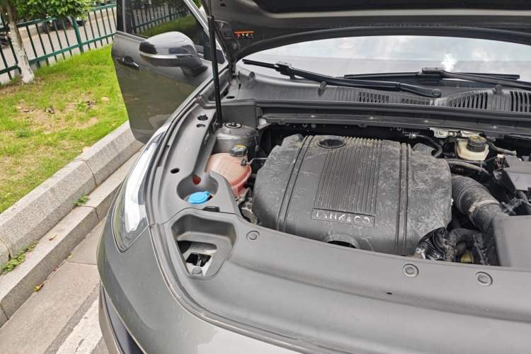 Used Lynk & Co 03 2021 1.5TD DCT Jing Champion Edition Engine Bay Right