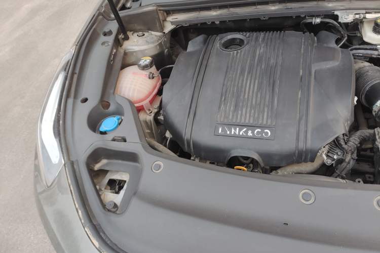 Used Lynk & Co 03 2021 1.5TD DCT Jing Champion Edition Engine Bay Right