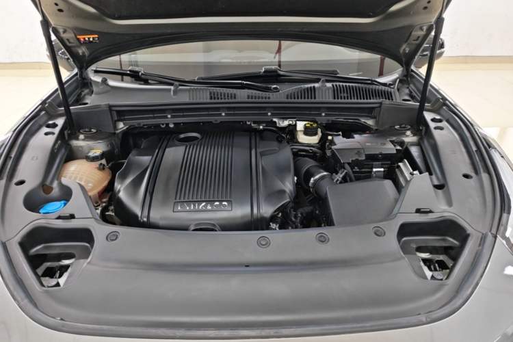 Used Lynk & Co 03 2021 1.5TD DCT Jing Champion Edition Engine Bay