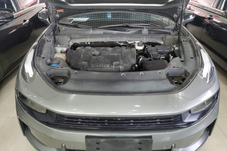 Used Lynk & Co 03 2021 2.0TD Automatic Trendy Champion Edition Engine Bay