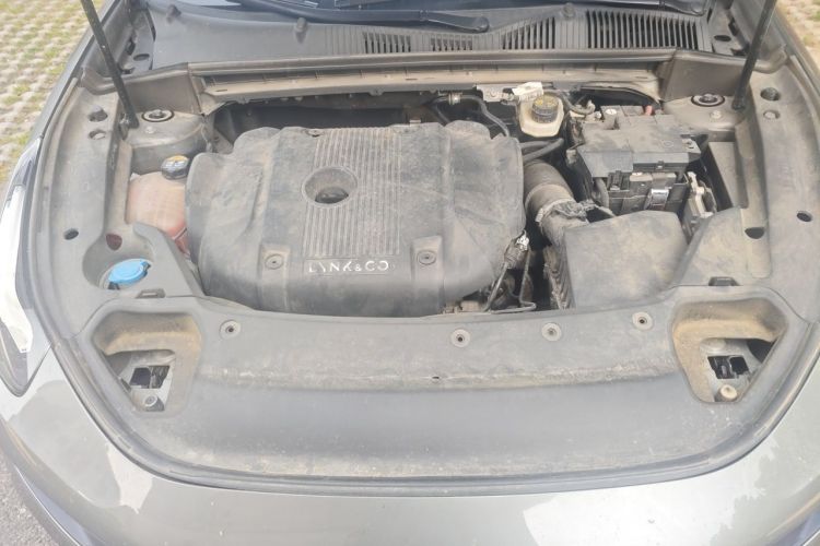 Used Lynk & Co 03 2021 2.0TD Automatic Trendy Champion Edition Engine Bay