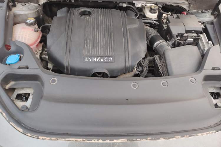 Used Lynk & Co 03 2021 1.5TD DCT Jing Champion Edition Engine Bay