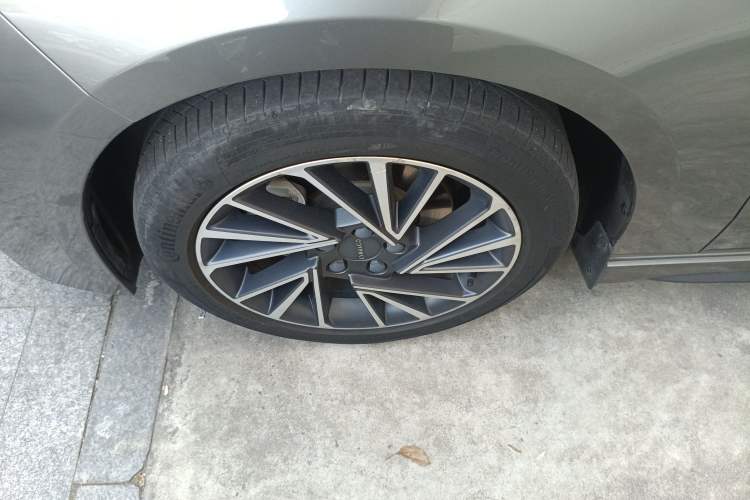 Used Lynk & Co 03 2021 1.5TD DCT JingPlus Exterior 7