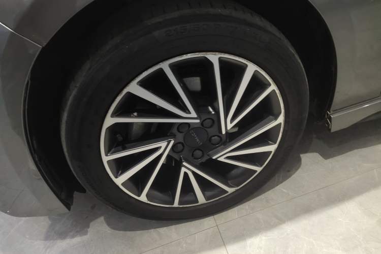 Used Lynk & Co 03 2021 1.5TD DCT JingPlus Exterior 7