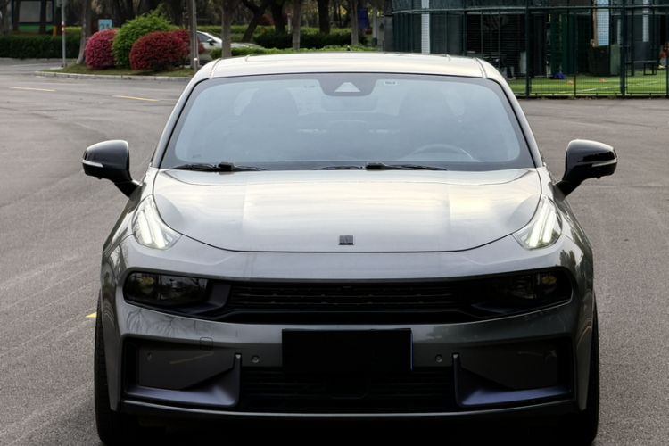 Used Lynk & Co 03 2021 2.0TD Automatic Trendy Champion Edition Exterior 8
