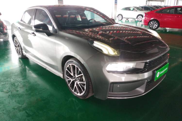 Used Lynk & Co 03 2021 1.5TD DCT Jing Champion Edition Front Right 45 Deg