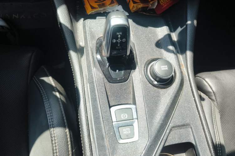 Used Lynk & Co 03 2021 2.0TD Automatic Trendy Champion Edition Gear Lever