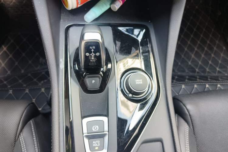 Used Lynk & Co 03 2021 1.5TD DCT Jing Champion Edition Gear Lever