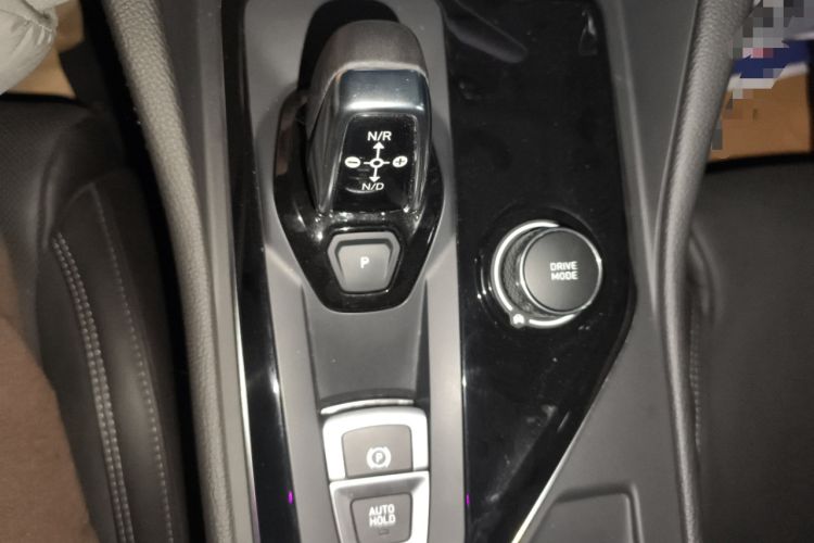 Used Lynk & Co 03 2021 2.0TD Automatic Trendy Champion Edition Gear Lever