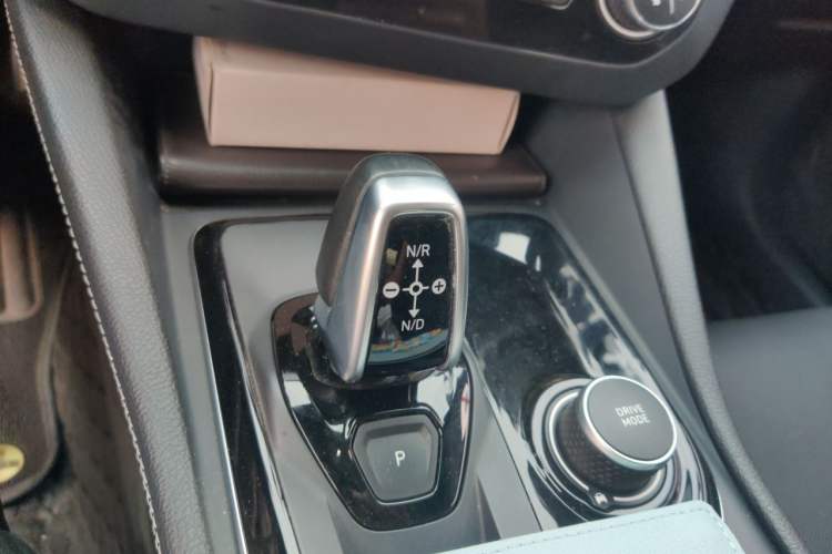 Used Lynk & Co 03 2021 1.5TD DCT Jing Champion Edition Gear Lever
