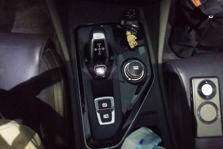 Used Lynk & Co 03 2021 1.5TD DCT Jing Champion Edition Gear Lever