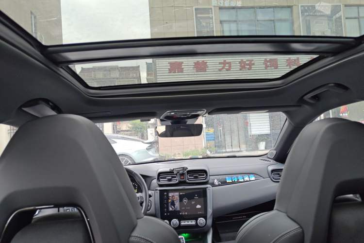 Used Lynk & Co 03 2021 2.0TD Automatic Trendy Champion Edition Headliner
