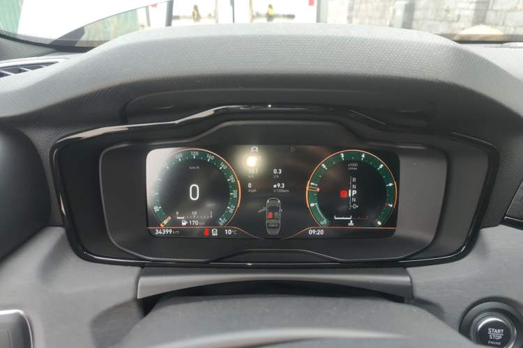 Used Lynk & Co 03 2021 2.0TD Automatic Trendy Champion Edition Instrument Cluster
