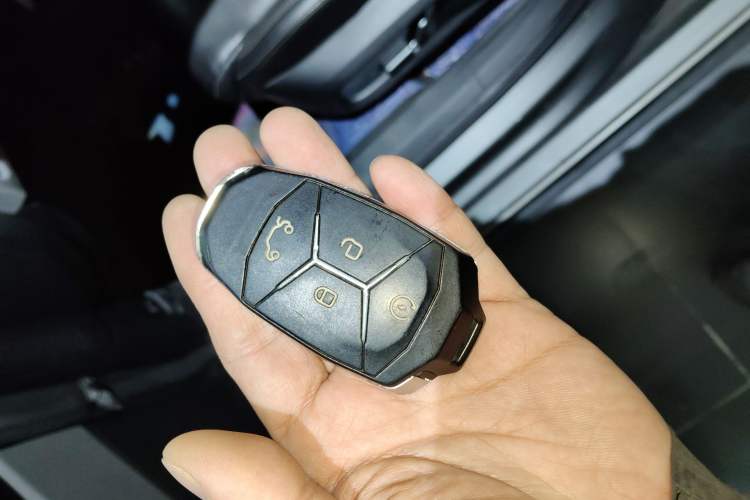 Used Lynk & Co 03 2021 2.0TD Automatic Jing Plus Interior 1