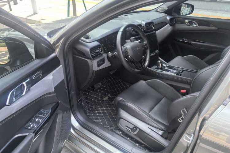 Used Lynk & Co 03 2021 1.5TD DCT Jing Champion Edition Interior 2