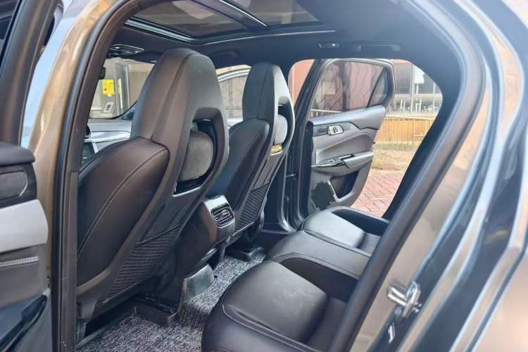 Used Lynk & Co 03 2021 1.5TD DCT JingPlus Interior 3
