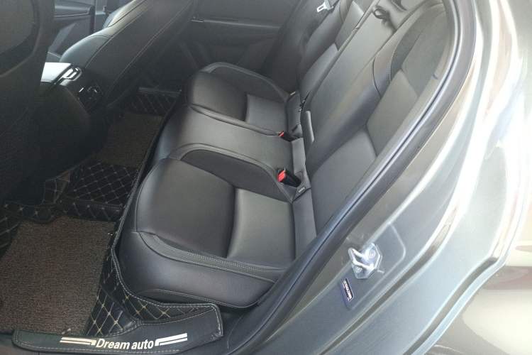 Used Lynk & Co 03 2021 1.5TD DCT JingPlus Interior 4
