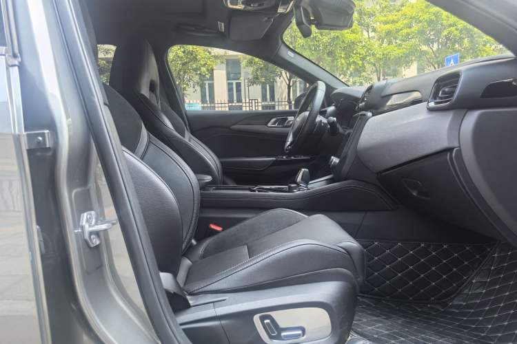 Used Lynk & Co 03 2021 1.5TD DCT Jing Champion Edition Interior 6