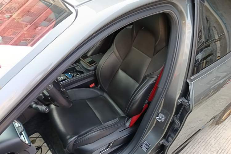 Used Lynk & Co 03 2021 1.5TD DCT Jing Champion Edition Left Front Seat