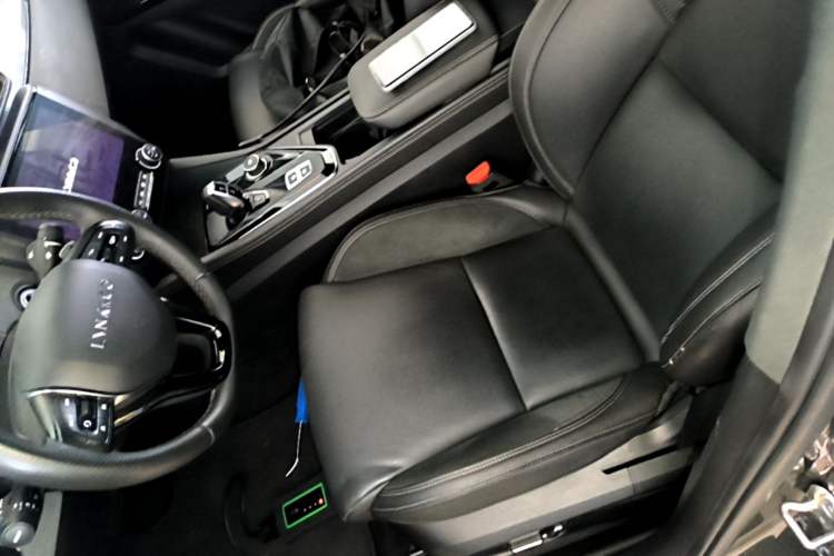 Used Lynk & Co 03 2021 1.5TD DCT Jing Champion Edition Left Front Seat
