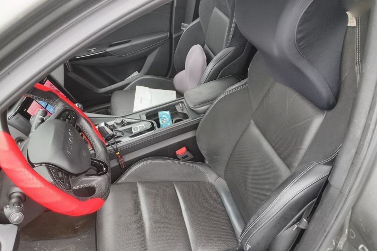Used Lynk & Co 03 2021 2.0TD Automatic Trendy Champion Edition Left Front Seat