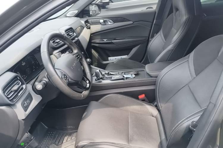 Used Lynk & Co 03 2021 2.0TD Automatic Trendy Champion Edition Left Front Seat