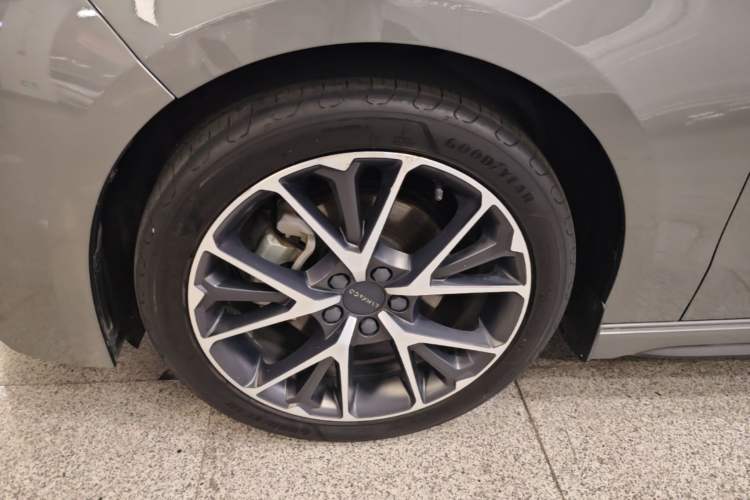 Used Lynk & Co 03 2021 1.5TD DCT Jing Champion Edition Left Front Wheel Hub