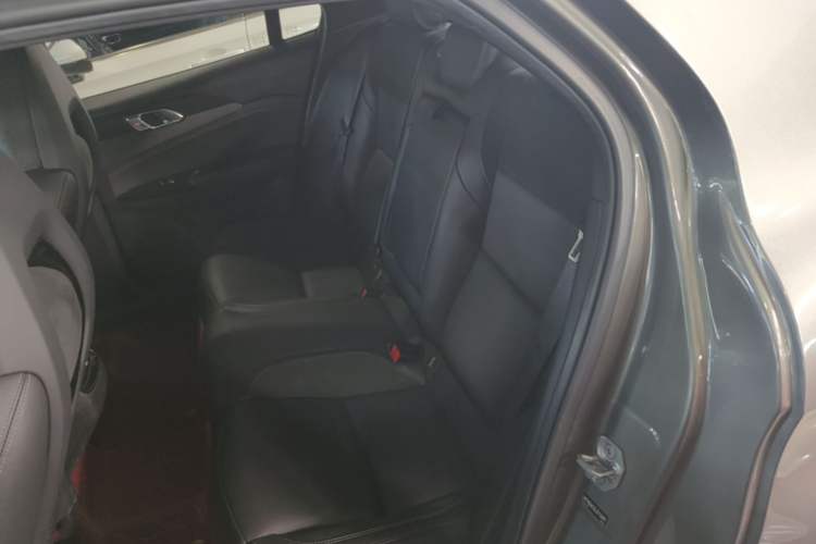 Used Lynk & Co 03 2021 1.5TD DCT JingPlus Left Rear Seat