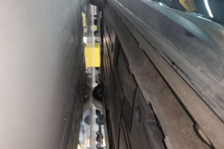 Used Lynk & Co 03 2021 2.0TD Automatic Trendy Champion Edition Left Side Sill