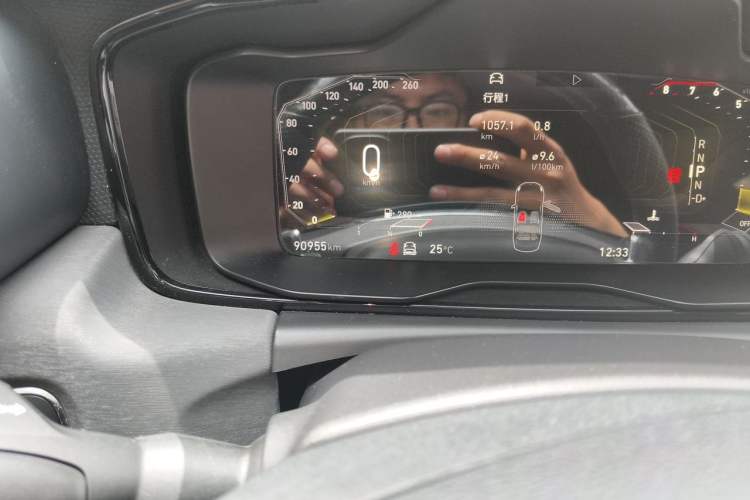 Used Lynk & Co 03 2021 2.0TD Automatic Jing Plus Odometer Close Up