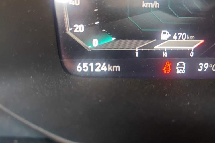 Used Lynk & Co 03 2021 1.5TD DCT Jing Champion Edition Odometer Close Up