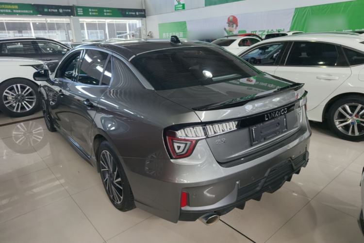 Used Lynk & Co 03 2021 1.5TD DCT JingPlus Rear Left 45 Deg