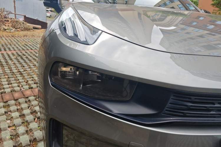 Used Lynk & Co 03 2021 2.0TD Automatic Trendy Champion Edition Right Front Headlight