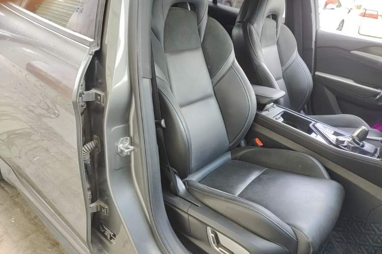 Used Lynk & Co 03 2021 1.5TD DCT Jing Champion Edition Right Front Seat