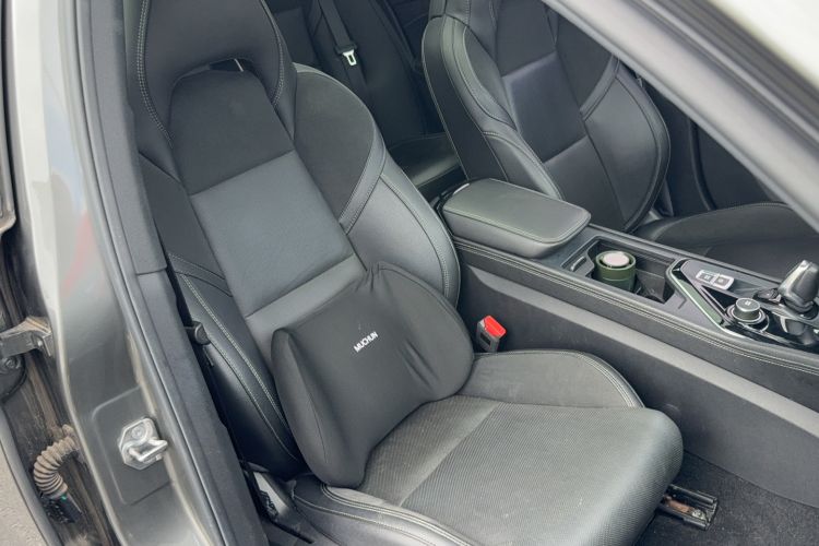 Used Lynk & Co 03 2021 2.0TD Automatic Trendy Champion Edition Right Front Seat