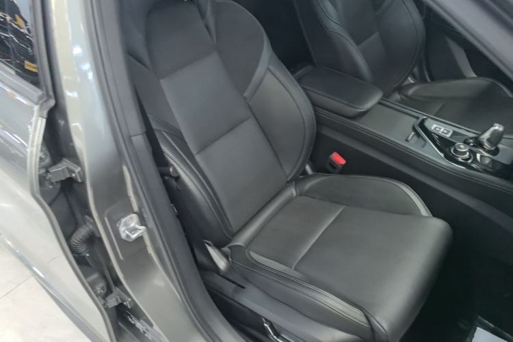 Used Lynk & Co 03 2021 1.5TD DCT Jing Champion Edition Right Front Seat