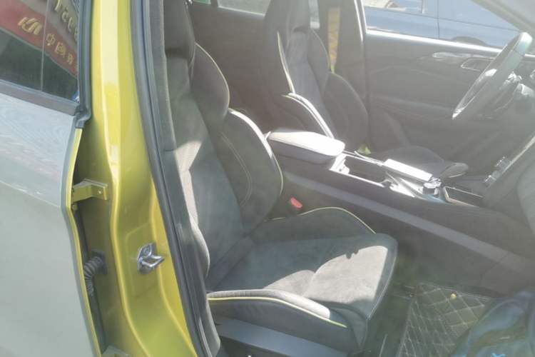 Used Lynk & Co 03 2021 03+ 2.0TD Automatic Wind-Chasing Edition Right Front Seat
