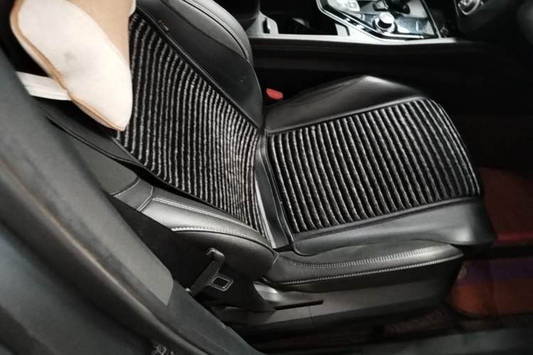 Used Lynk & Co 03 2021 1.5TD DCT JingPlus Right Front Seat