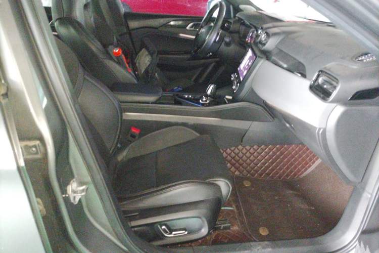 Used Lynk & Co 03 2021 1.5TD DCT Jing Champion Edition Right Front Seat