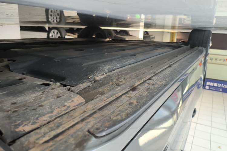 Used Lynk & Co 03 2021 2.0TD Automatic Trendy Champion Edition Right Side Sill