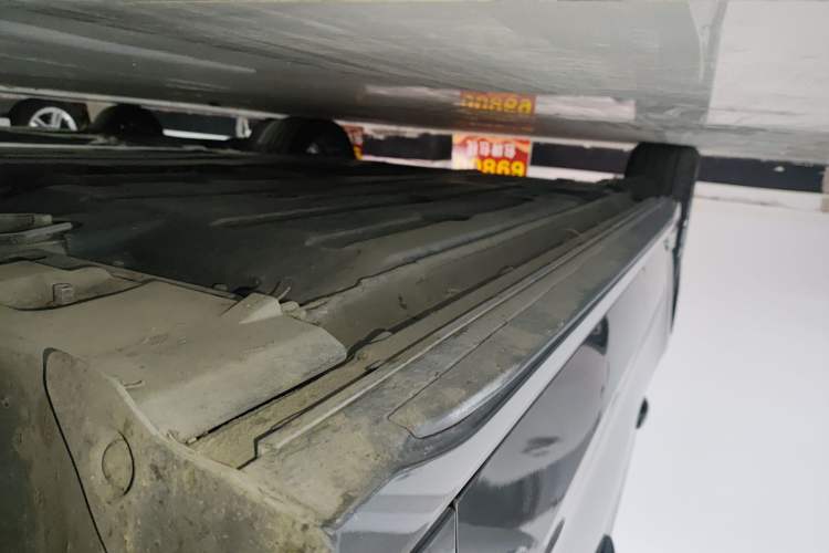 Used Lynk & Co 03 2021 2.0TD Automatic Trendy Champion Edition Right Side Sill