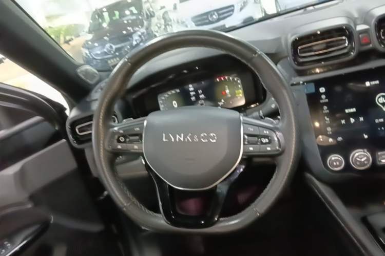 Used Lynk & Co 03 2021 1.5TD DCT Jing Champion Edition Steering Wheel