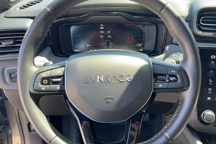 Used Lynk & Co 03 2021 2.0TD Automatic Trendy Champion Edition Steering Wheel