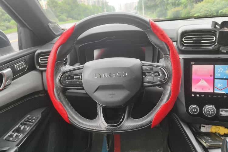 Used Lynk & Co 03 2021 2.0TD Automatic Trendy Champion Edition Steering Wheel
